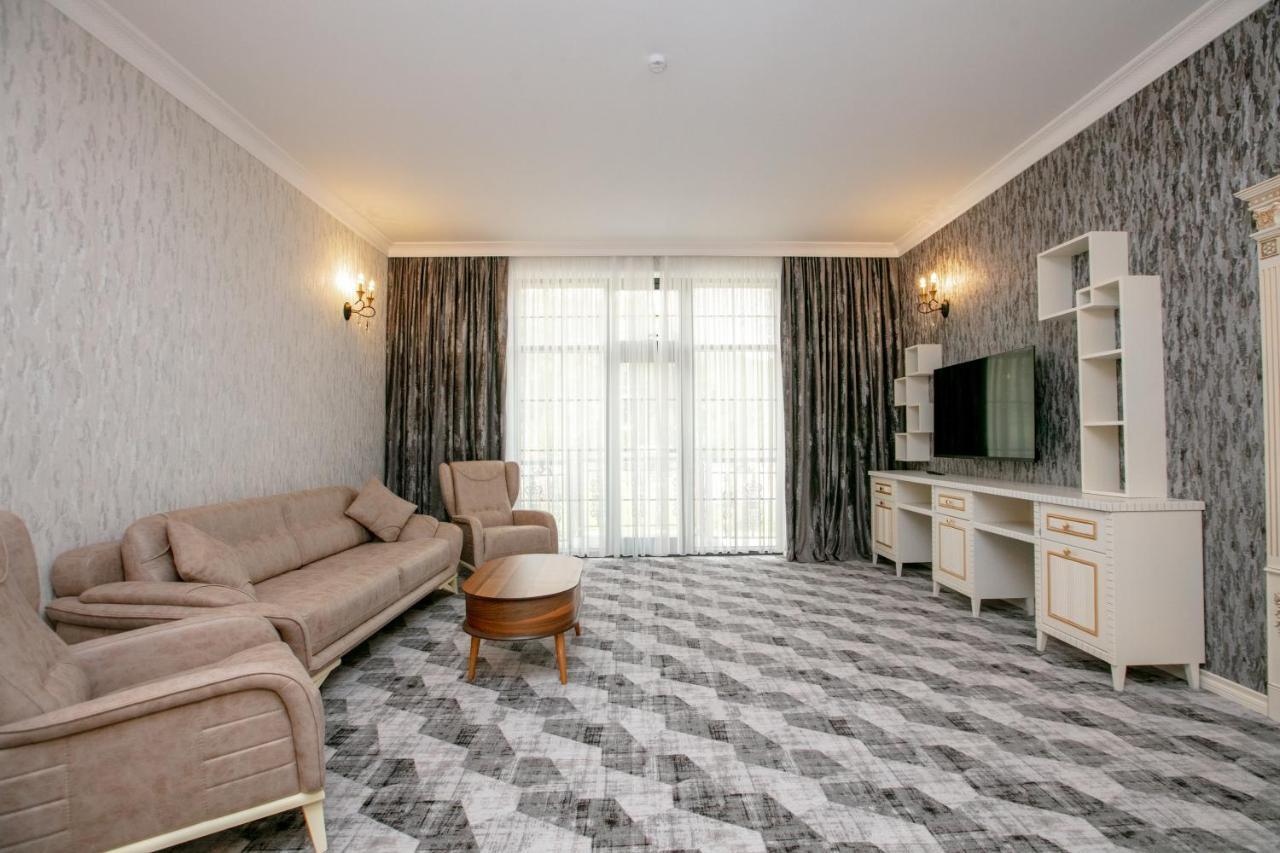 Nohur Hotel Gabala Nohurqislaq ภายนอก รูปภาพ